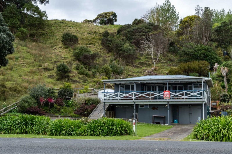 912 Thames Coast Sh25 Road, TE MATA, THAMES - Carousel 2