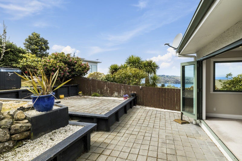 5 Bellevue Street, Belleknowes, Dunedin - Carousel 2