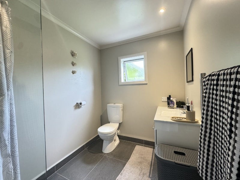 29 Mornington Road, Balaclava, Dunedin - Carousel 22