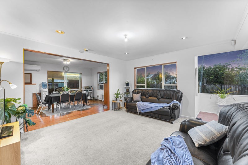 123 Universal Drive, Henderson, Auckland - Carousel 2