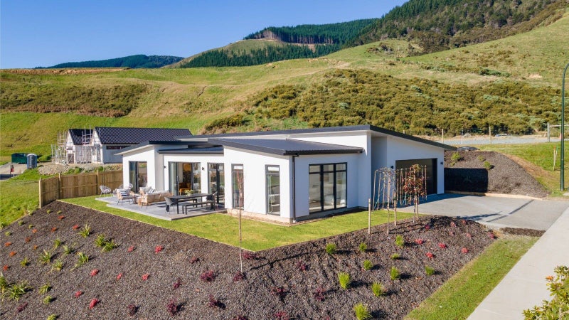89 Sunningdale Drive, Stoke, Nelson - Carousel 1