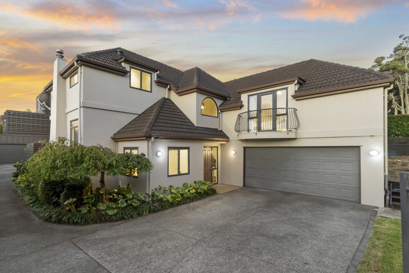 7 Comins Crescent, Mission Bay, Auckland - Carousel 1