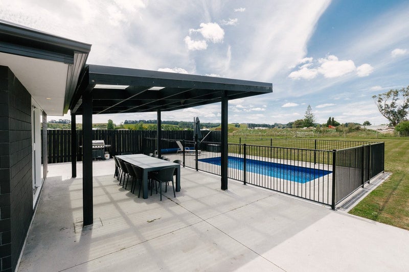 34 Robbie Lane, Ashhurst, Palmerston North - Carousel 2