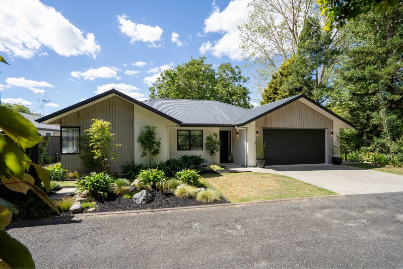 115 Kingsley Street, Leamington, Cambridge - Carousel 1