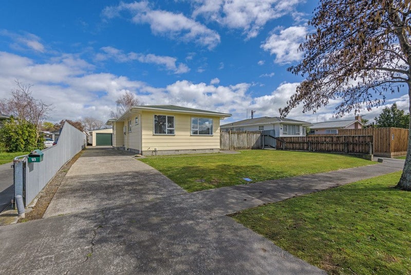 18 Acacia Street, Kelvin Grove, Palmerston North - Carousel 1