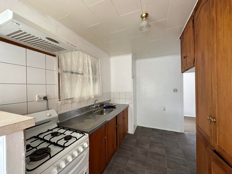 29 Godley Street, Waterloo, Lower Hutt - Carousel 2