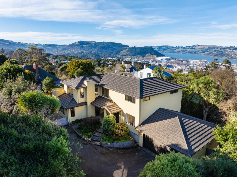 27 Erin Street, Roslyn, Dunedin - Carousel 1