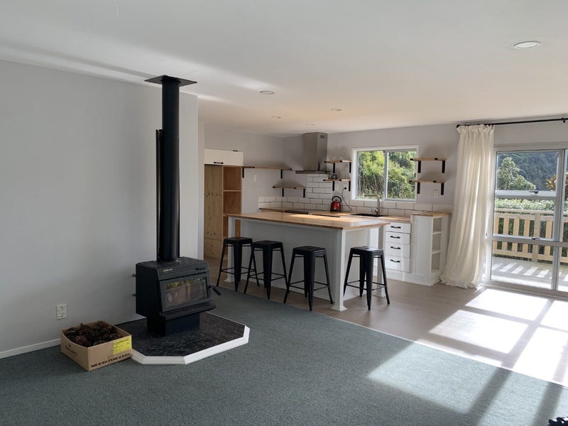 2/152A Cleveland Terrace, Maitai, Nelson - Carousel 1