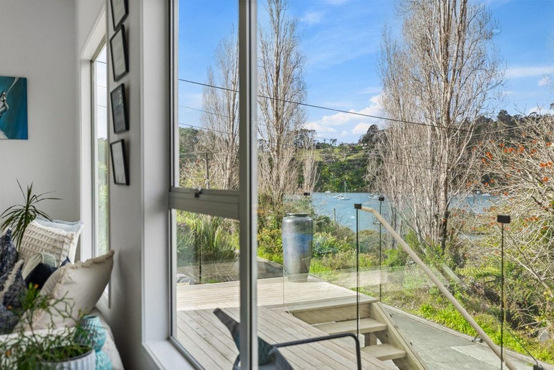 43 Upper Duck Creek Road, Stillwater, Silverdale - Carousel 1