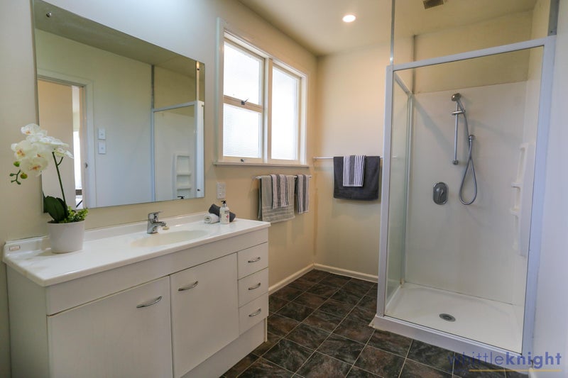 138 Kendal Avenue, Burnside, Christchurch - Carousel 16