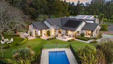 37A William Potter Lane, Karaka, Papakura - Carousel 1