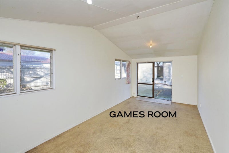 183 Shortland Street, Aranui, Christchurch - Carousel 16