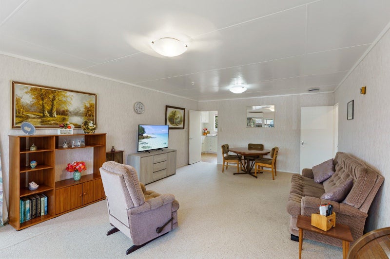 8B SHARDA Grove, Paraparaumu Beach, PARAPARAUMU - Carousel 2