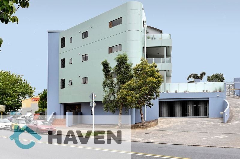 323/3 Morningside Drive, St Lukes, Auckland - Carousel 1