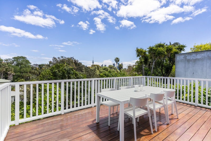4 Alberon Place, Parnell, Auckland - Carousel 12