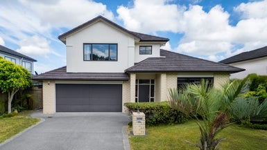 112B Jeffs Road, Flat Bush, Auckland - Carousel 1