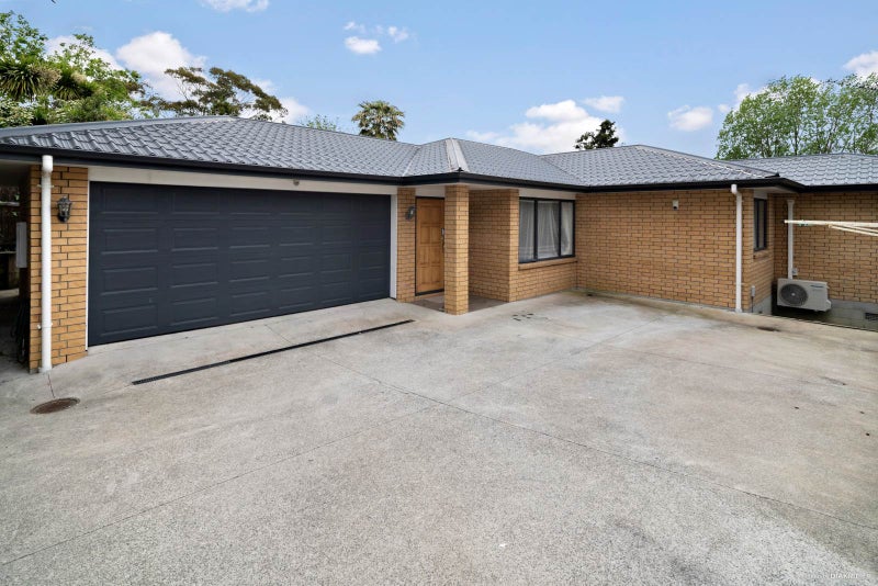 63C Harrington Road, Henderson, Auckland - Carousel 1