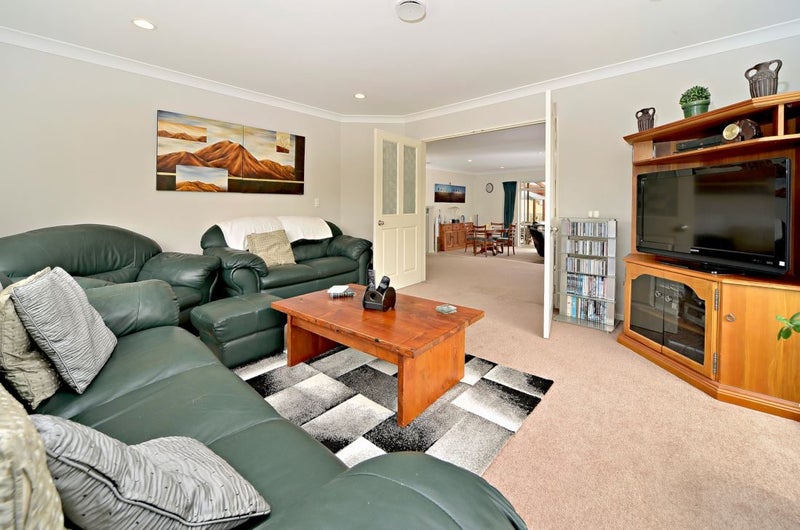 7 Brailsford Court, Dannemora, Auckland - Carousel 2