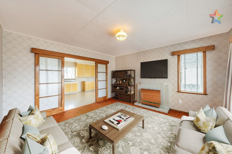 4 Ashforth Street, Wainuiomata, Lower Hutt - Carousel 2