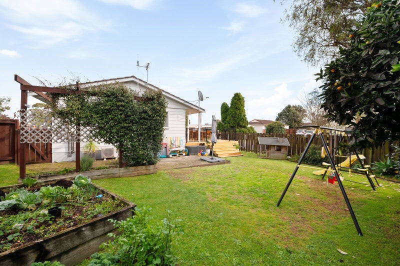 2 Dale Place, St Andrews, Hamilton - Carousel 2