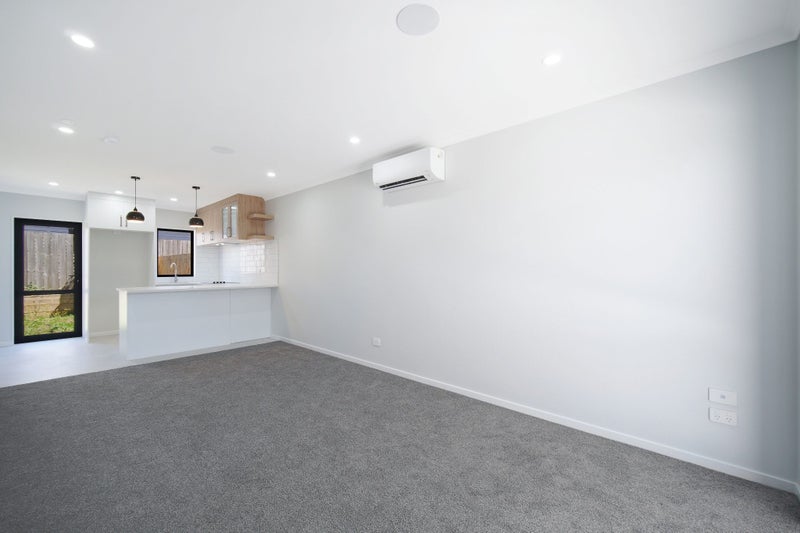 4B Becker Drive, Weymouth, Auckland - Carousel 2