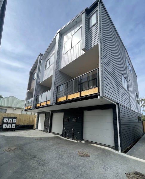 67A Wingate Street, Avondale, Auckland - Carousel 2