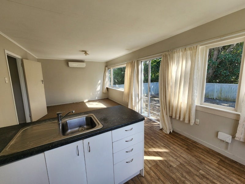 6A Bloomfield Place, Epsom, Auckland - Carousel 2