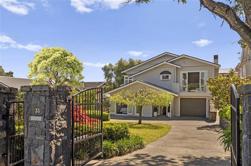 33 Ferryhill Road, Epsom, Auckland - Carousel 1