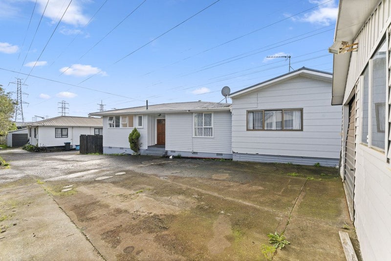 7 Young Road, Mount Wellington, Auckland - Carousel 2