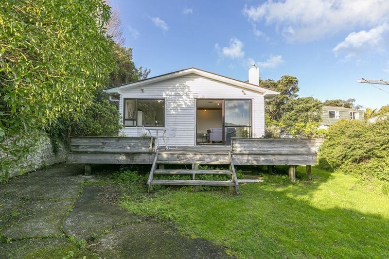 48 Buckley Road, Southgate, Wellington - Carousel 1