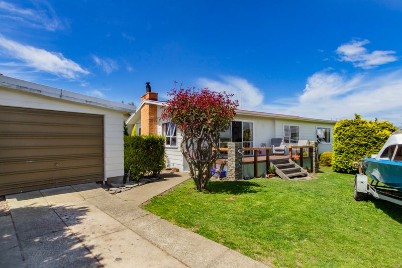 1 Parklane Place, Weston, Oamaru - Carousel 1