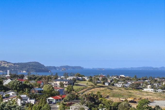 8 Panorama Court, Red Beach, Whangaparāoa - Carousel 2