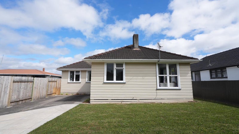 57A Crewe Crescent, Hokowhitu, Palmerston North - Carousel 2