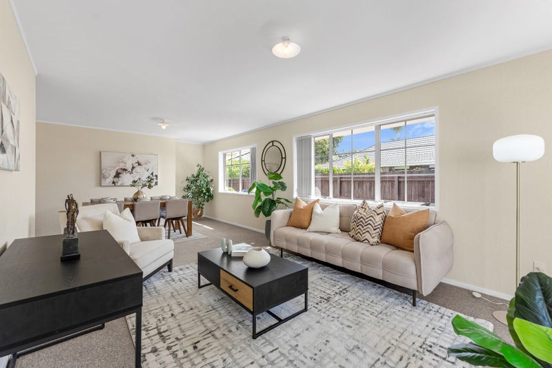 31 Evanda Crescent, Conifer Grove, Takanini - Carousel 2