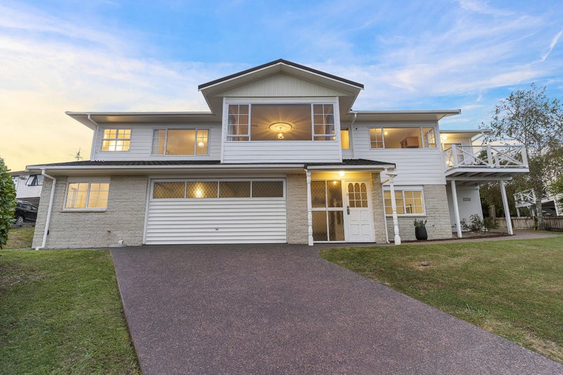 12 Soling Place, West Harbour, Auckland - Carousel 2