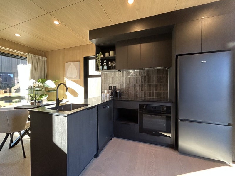 6 Hall Street, Frankton, Queenstown - Carousel 2