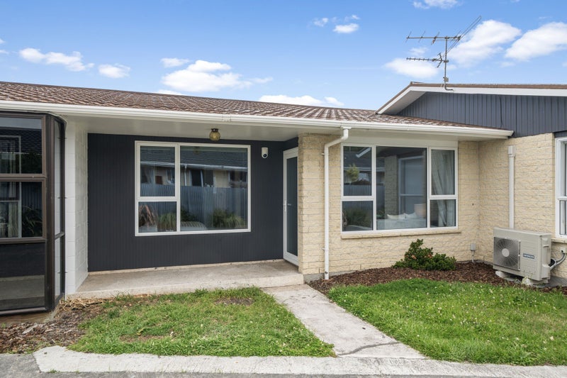 3/8 Peer Street, Upper Riccarton, Christchurch - Carousel 1