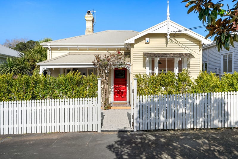 47 Anglesea Street, Freemans Bay, Auckland - Carousel 1