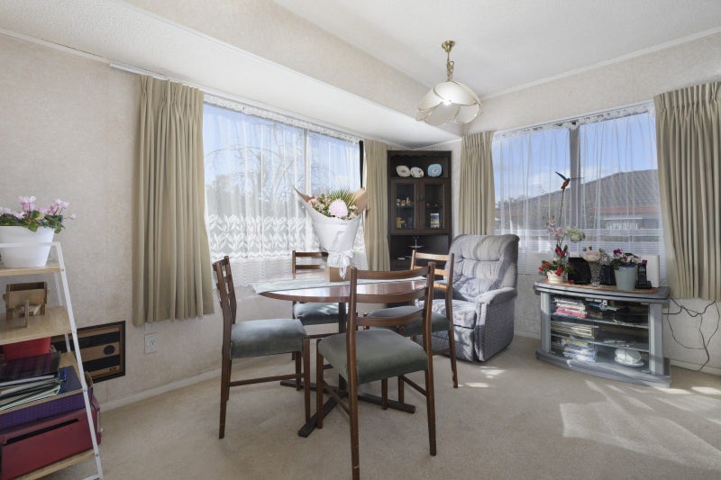 4 Edith Way, Matua, Tauranga - Carousel 2