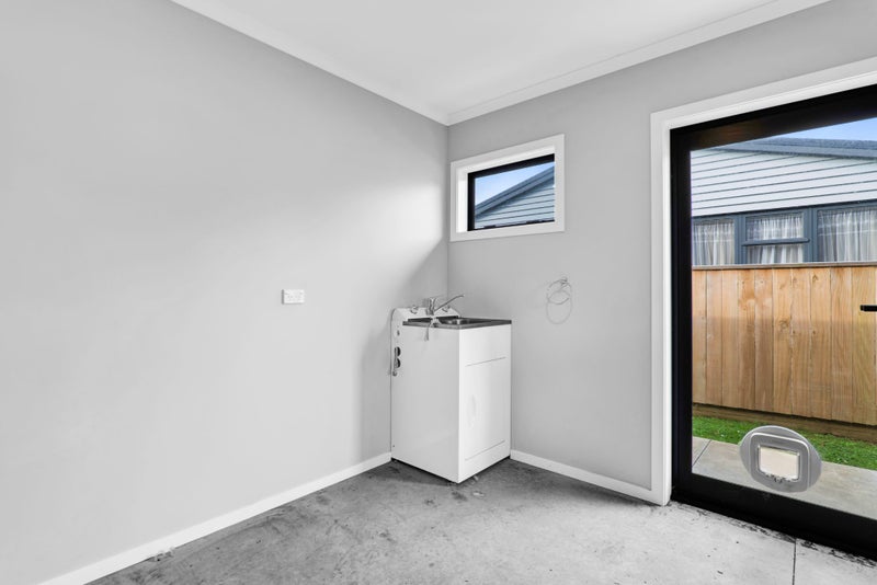 48B Celia Street, Stratford - Carousel 15