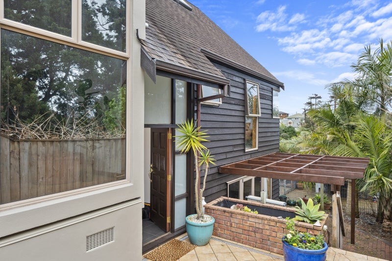 2/11 Francis Street, Hauraki, Auckland - Carousel 1