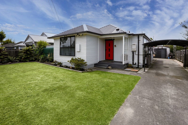 18 Bronwyn Street, Mairehau, Christchurch - Carousel 13