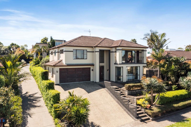 42 Mount Taylor Drive, Glendowie, Auckland - Carousel 1