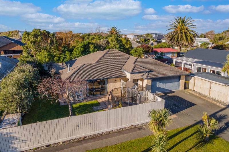 289 Pine Avenue, South New Brighton, Christchurch - Carousel 24