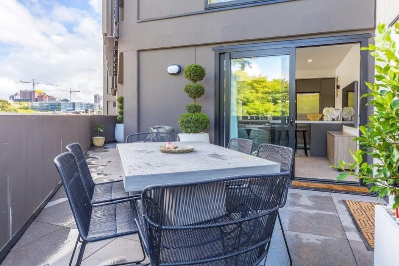 102/13 Cheshire Street, Parnell, Auckland - Carousel 1