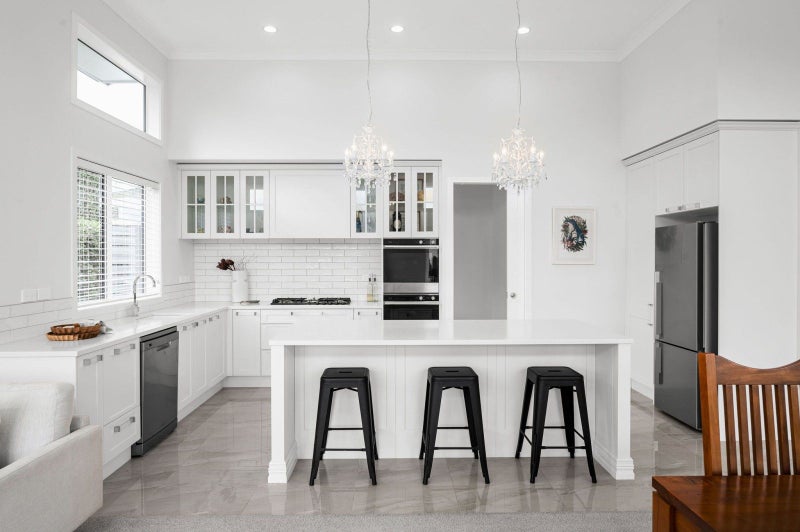 7 The Rocks, Flagstaff, Hamilton - Carousel 2