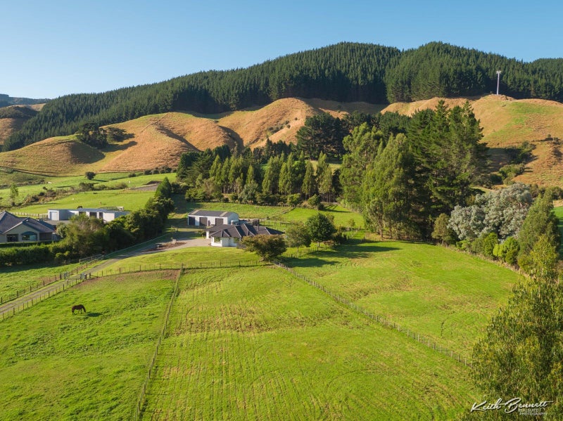 123J Johnsons Road, Whitemans Valley, Upper Hutt - Carousel 24