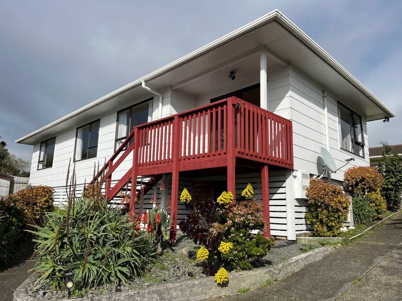 2 Zircon Place, Wiri, Auckland - Carousel 2