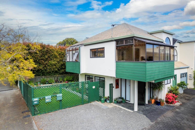 1/20 Hamilton Road, Herne Bay, Auckland - Carousel 1