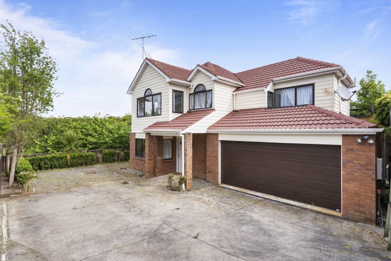 2/131 Grand Drive, Remuera, Auckland - Carousel 1